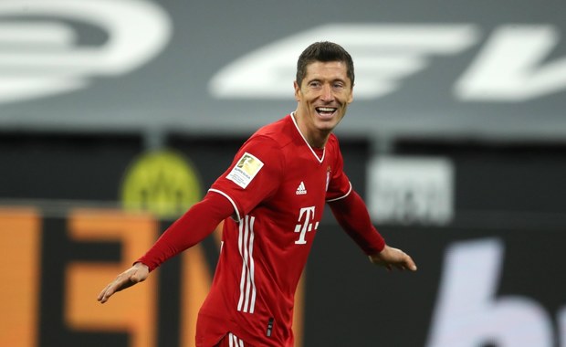 Robert Lewandowski piłkarzem roku dziennika "As" i World Football Summit