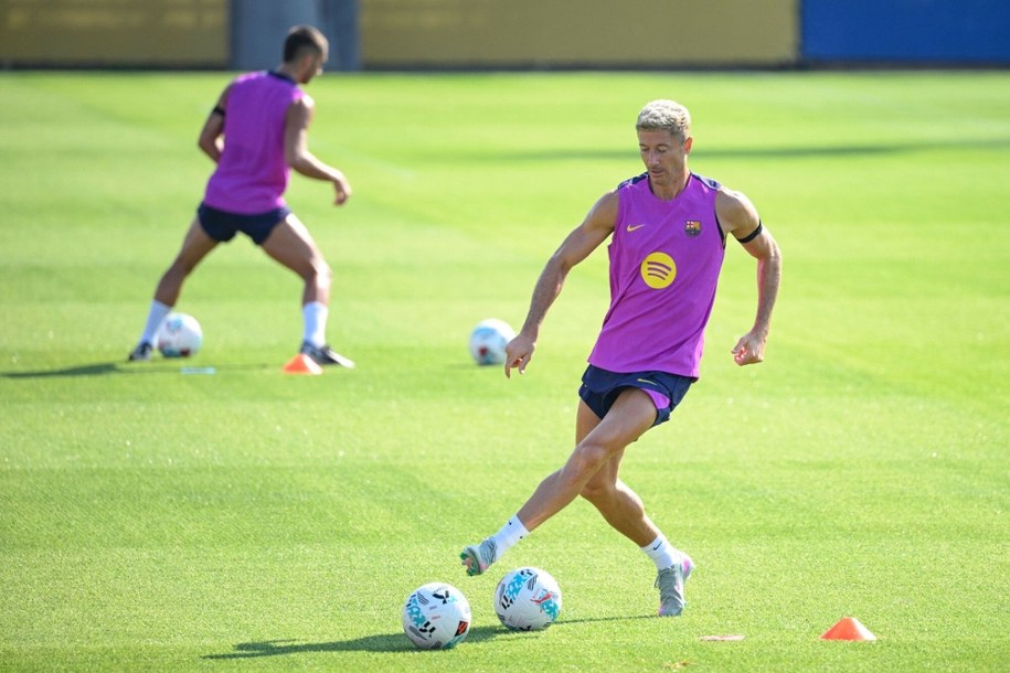 Robert Lewandowski podczas treningu FC Barcelony /JOSEP LAGO/AFP/East News /East News
