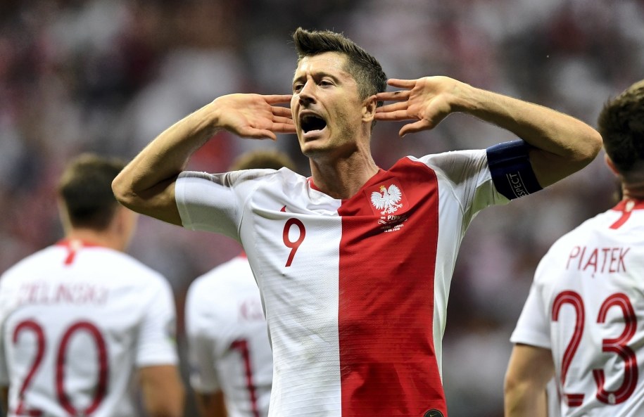 Robert Lewandowski strzelił gola z karnego /Piotr Nowak /PAP