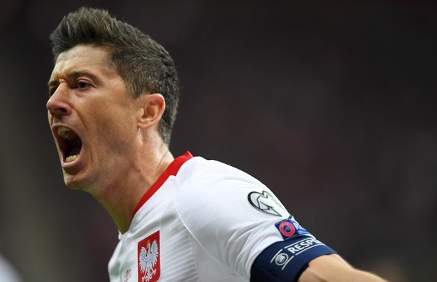 Robert Lewandowski strzelił otwierającą wynik bramkę w meczu z Łotwą /Piotr Nowak /PAP