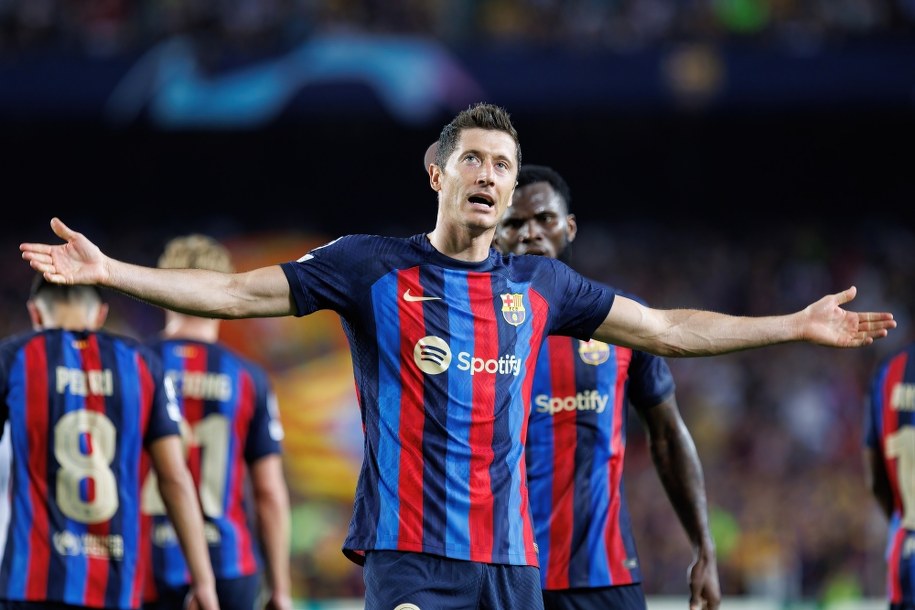 Robert Lewandowski świętuje 35 urodziny /Shutterstock