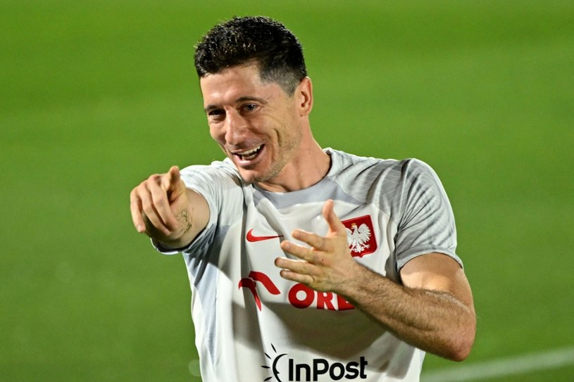 Robert Lewandowski w czasie treningu reprezentacji Polski /ANDREJ ISAKOVIC/AFP/East News /East News