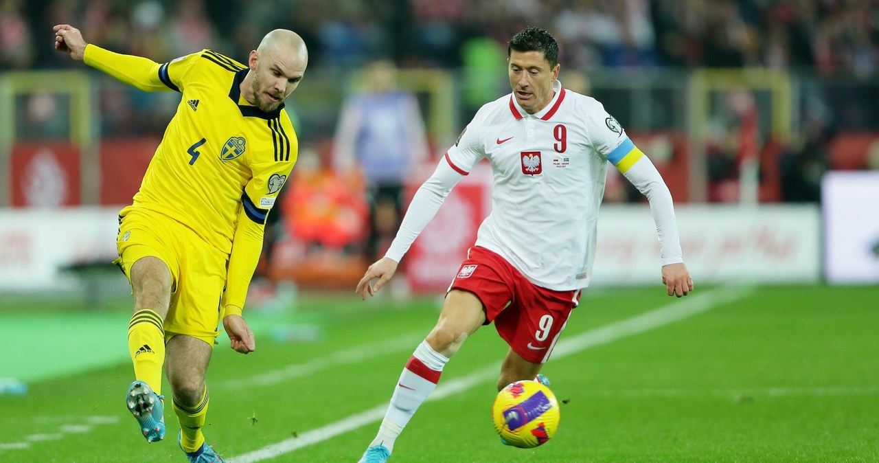 Robert Lewandowski w meczu Polska-Szwecja /PAP/Zbigniew Meissner /PAP