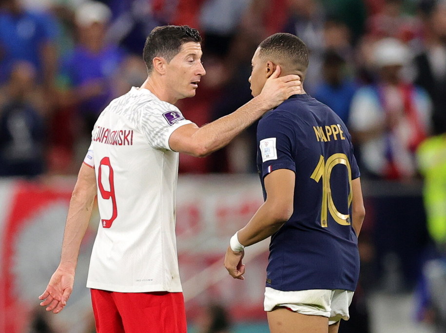 Robert Lewandowski wraca do domu, Kylian Mbappe gra dalej /Friedemann Vogel /PAP/EPA