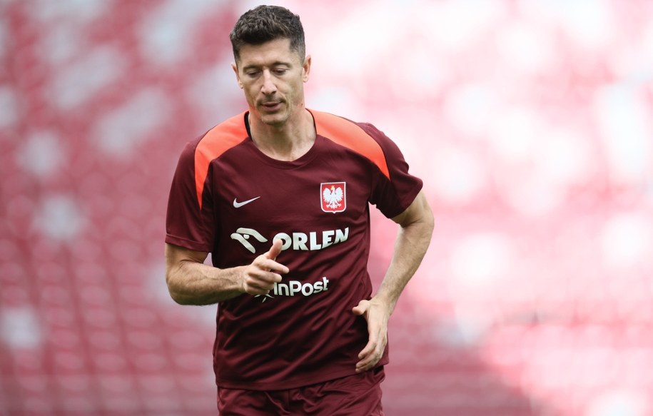 Robert Lewandowski wraca do reprezentacji Polski /Leszek Szymański /PAP