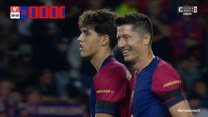 Robert Lewandowski z drugą bramką w meczu z Sevillą. WIDEO (Eleven Sports) 