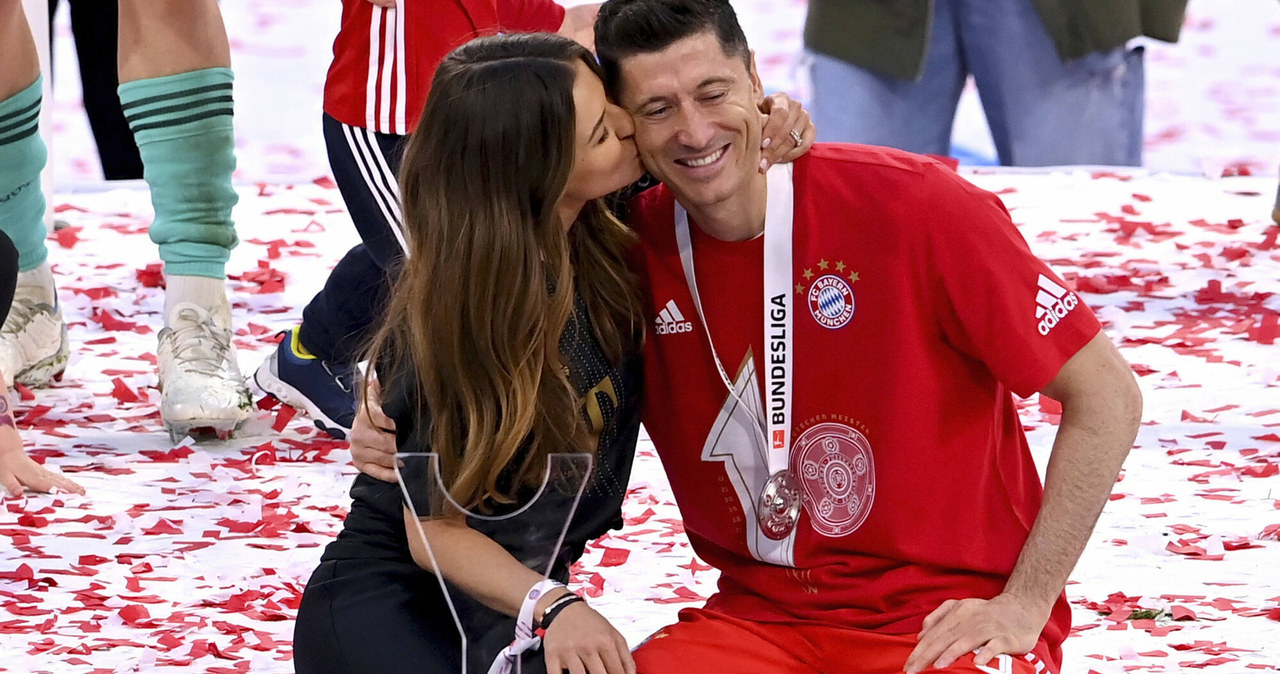 Robert Lewandowski z żoną Anną /IMAGO/Markus Ulmer/Imago Sport and News/East News /East News