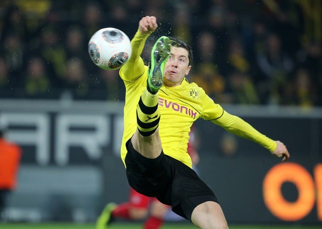 Robert Lewandowski /DPA/Gladys Chai von der Laage    /PAP