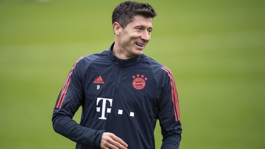 Robert Lewandowski /LUKAS BARTH-TUTTAS /PAP/EPA