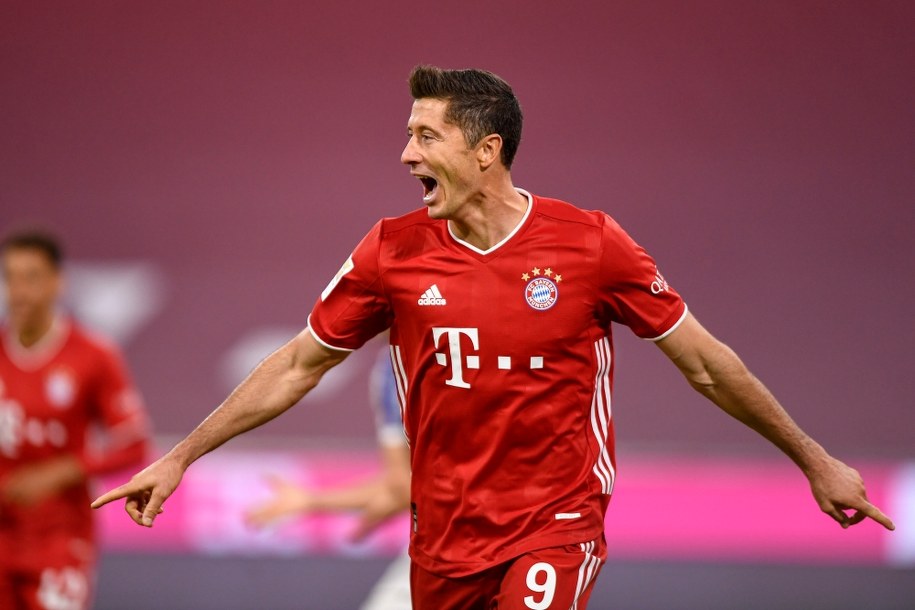 Robert Lewandowski /LUKAS BARTH-TUTTAS /PAP/EPA