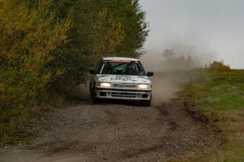 Robert Luty i Marcin Celiński (Subaru Legacy 4WD) w 66. Rajdzie Wisły uplasowali się na 5. miejscu i nie obronili prowadzenia w Historycznej Klasyfikacji Generalnej /Jakub Rozmus /Informacja prasowa