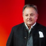 Robert Makłowicz Robert Makłowicz bez ogródek o "Kuchennych rewolucjach"! Tak ocenił program