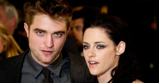 Robert Pattinson i Kristen Stewart świetnie współgrają na planie i w życiu prywatnym /fot. Ian Gavan /Getty Images/Flash Press Media