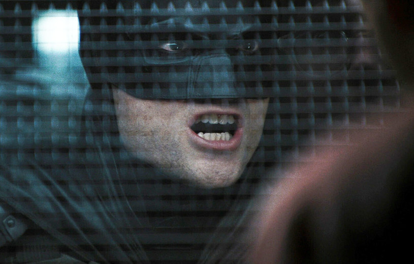 Robert Pattinson w filmie "Batman" /Warner Bros. - DC Entertainment /Collection Christophel /East News