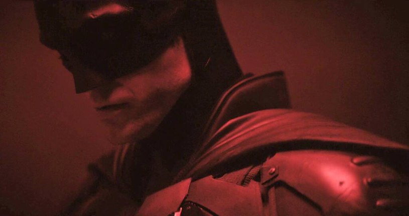 Robert Pattinson w kostiumie Batmana /materiały prasowe