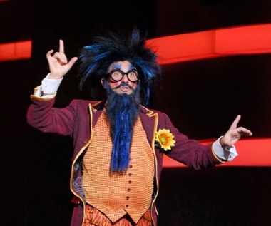 Robert Rozmus jest laureatem I Nagrody Przeglądu Piosenki Aktorskiej we Wrocławiu. Grono oddanych fanów zapewniły mu piosenka “Mówili na Nią Słońce” pochodząca z pierwszej solowej płyty oraz własne kompozycje z płyty “Wniebowzięty”.

Wieloletnie doświadczenie na scenie i estradzie pozwoliło Robertowi Rozmusowi połączyć dwie pasje – aktorstwo i śpiew. Już dawno okrzyknięto go królem musicalu („Chicago”, „Kwiaty we włosach”, „Miss Sajgon”, „Pięciu braci Moe”…). Jego kreacja Profesora Abronsiusa w „Tańcu wampirów” - hicie Romana Polańskiego, spotkała się z ogromnym uznaniem krytyki i publiczności. Równie entuzjastyczne recenzje zebrał za tytułową rolę w musicalu „Akademia Pana Kleksa”.