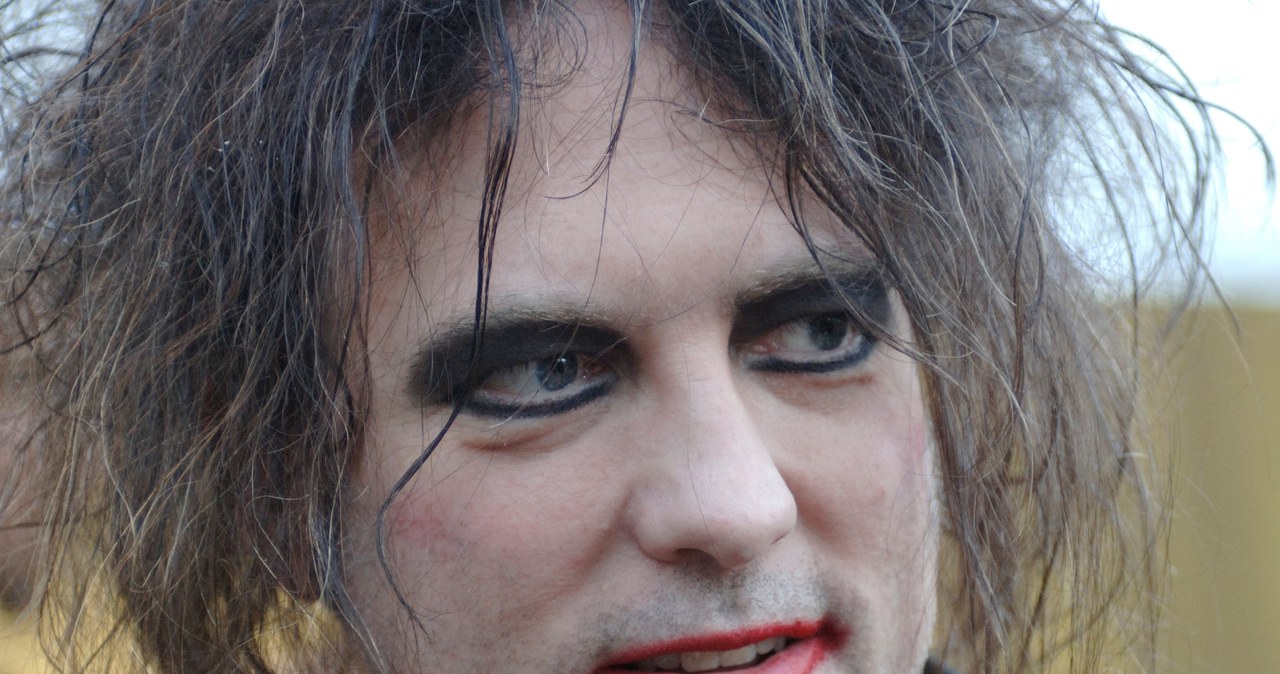 Robert Smith /Tim Mosfender /Getty Images