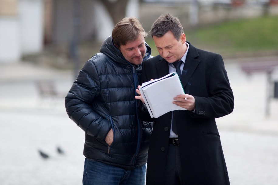 Robert Więckiewicz i Borys Lankosz na planie "Ziarna prawdy" /PAP/Michał Walczak /PAP