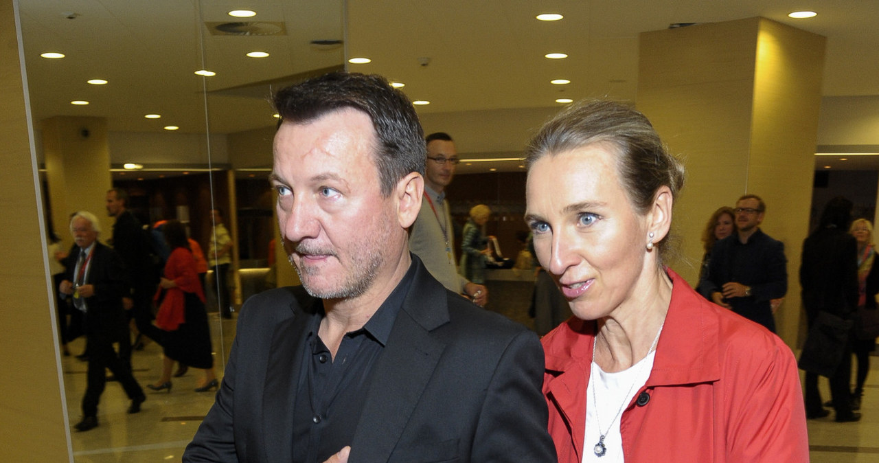 Robert Więckiewicz z żoną Natalią /Fot. Wojciech Strozyk /Reporter