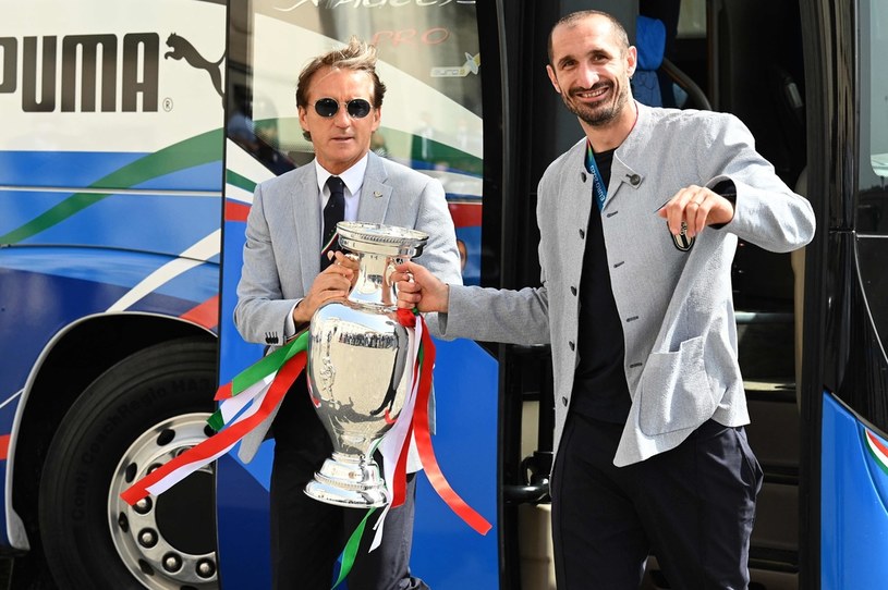 Roberto Mancnini i Giorgio Chiellini /VINCENZO PINTO /AFP