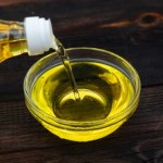 olejek z oregano Robię w domu olej ze zdrowej przyprawy. Poprawia trawienie, wzmacnia odporność i uspokaja