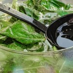 Robię w dwóch wersjach — z cukrem i bez cukru. Ten sok pomaga na bóle migrenowe i żołądka