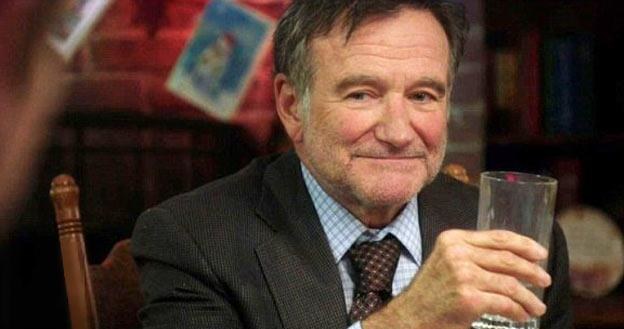 Robin Williams w filmie "A Merry Friggin' Christmas" /materiały dystrybutora