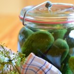 Robisz dżemy lub ogórki małosolne? Ta oferta tanich słoików kończy się już jutro