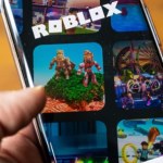 Roblox gasi czat. Gracze tracą historie rozmów