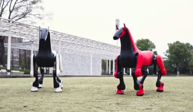 Robo-koń z Chin może pracować tam, gdzie człowiek nie da rady