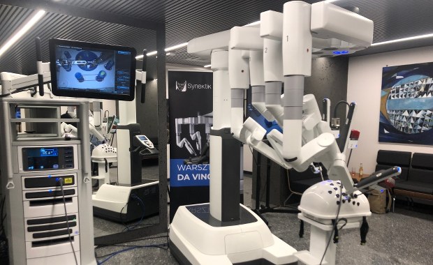 Robot chirurgiczny Da Vinci w Katowicach 