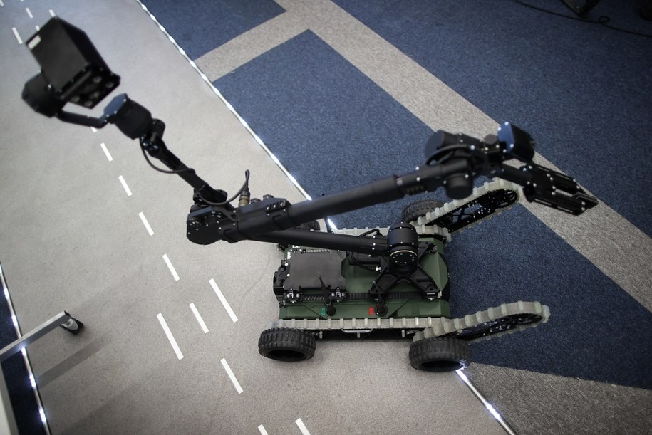 Ewakuacja na lotnisku Chopina kosztowała ponad pół miliona złotych