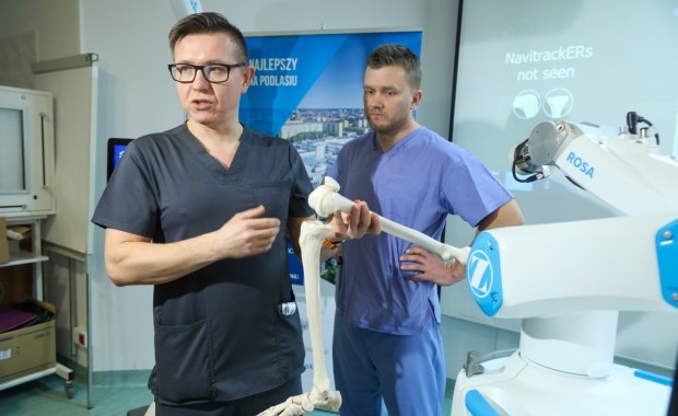 Robot pomoże w operacjach ortopedycznych