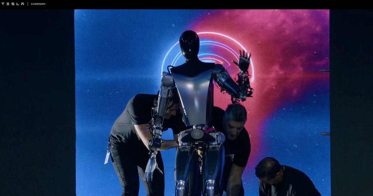 Robot Tesla Optimus ma polecieć na Marsa na pokładzie rakiety Starship firmy SpaceX /Tesla /AFP