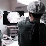 Robot w Warszawie, lekarz w Gdańsku. Takich operacji w Polsce jeszcze nie było