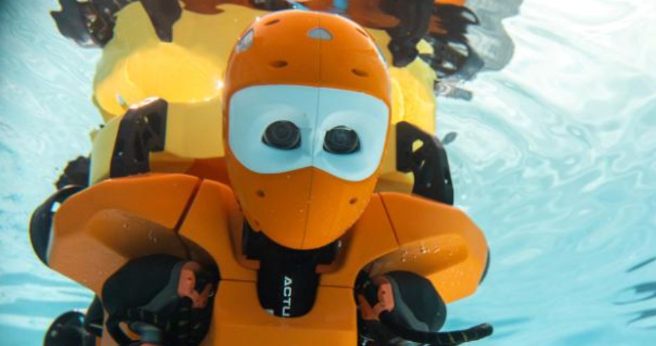 Robot wygląda jak człowiek i potrafi schodzić na dno oceanu /zdjęcie: Stanford Robotics Lab /domena publiczna