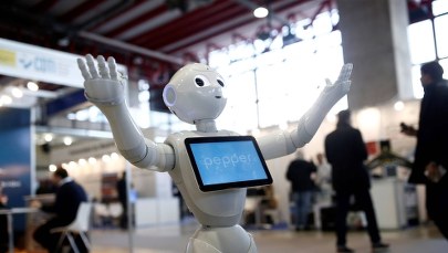 Roboty odbiorą nam prace? "Nie chcą urlopu, nie idą na L4"