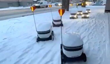 Roboty przegrały z zimą. Autonomiczne pojazdy utknęły w zaspach