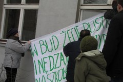 Rodzice bronią szkoły przed likwidacją 