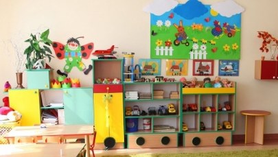 Rodzice nie chcą zmian w ustawie żłobkowej. "Dzieci to nie pudełka"