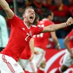 Rodzice walijskiego piłkarza wolą jechać na półfinał Euro niż na ślub jego brata