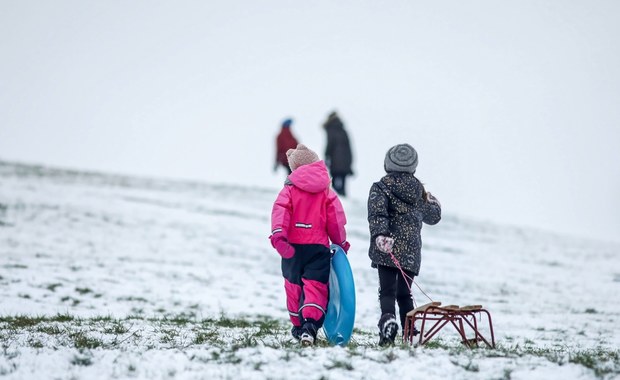 Rodzice zapłacą więcej za stołeczne zimowiska. Stołeczny ratusz: Powodem Polski Ład