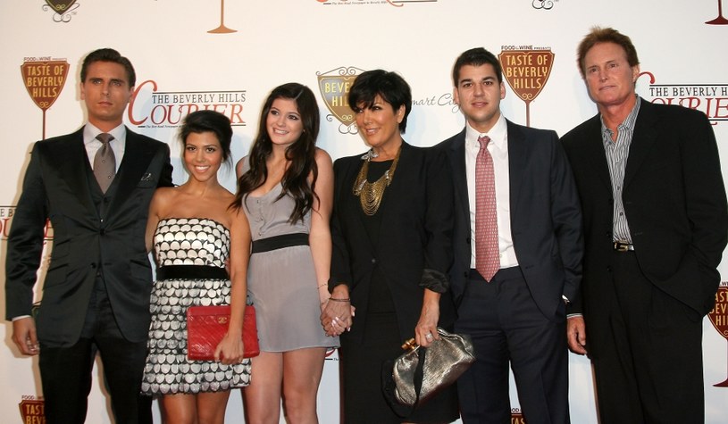 Rodzina Kardashian może mieć kłopoty! /Valerie Macon /Getty Images