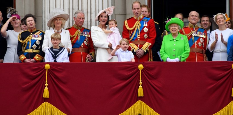 Rodzina królewska nie kryje radości /Ben A. Pruchnie /Getty Images