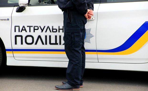 Rodzina poza systemem. 13 dzieci bez szkoły i opieki medycznej