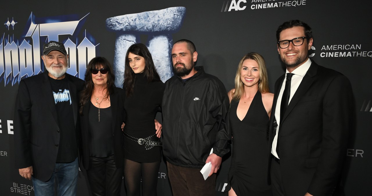 Rodzina Reinerów na premierze filmu "Spina Tap II: To nie koniec" we wrześniu 2025 roku /	Michael Buckner / Contributor /Getty Images