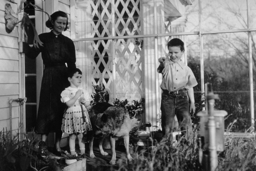 Rodzina Roberta Oppenheimera: żona - Katherine, córka - Katherine i syn - Peter /Corbis Historical /Getty Images