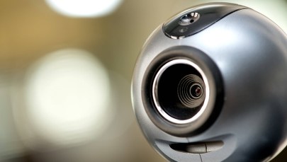 Rodzina transmituje swoje życie w sieci. Rzecznik Praw Dziecka zgłosił sprawę do sądu