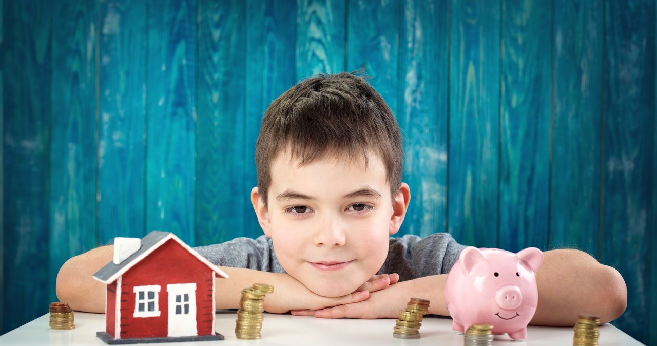 Rodzina z dwójką dzieci, w której łączny dochód wynosi 10 000 zł netto, może liczyć na ponad 1 mln zł kredytu hipotecznego /123RF/PICSEL