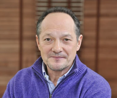 "Rodzina zastępcza": Tomasz Dedek długo zmagał się z potworną chorobą. Co robi dziś? 